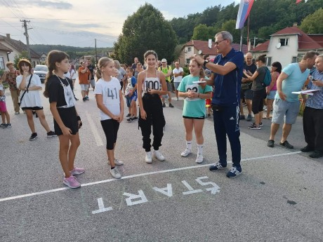 received_1237270190439551